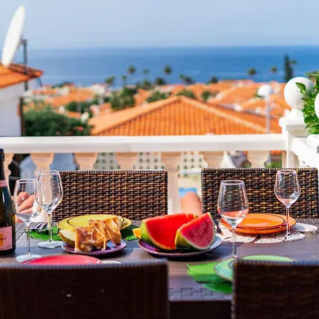 Bella 3-bedroom With Private Pool And Spacious Patio Overlooking Ocean *