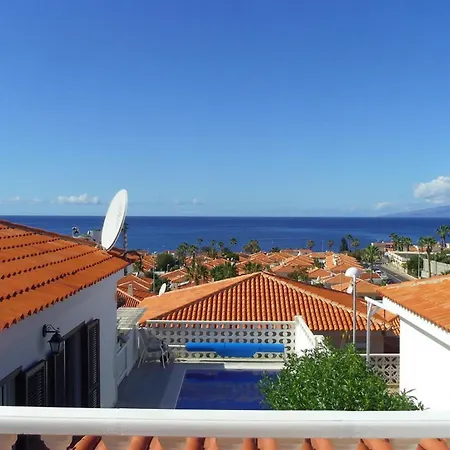 Bella 3-bedroom With Private Pool And Spacious Patio Overlooking Ocean فيلة كالاو سالفاجي