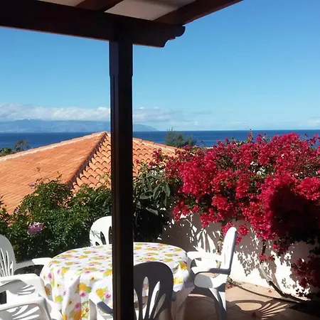 Bella 3-bedroom With Private Pool And Spacious Patio Overlooking Ocean Callao Salvaje