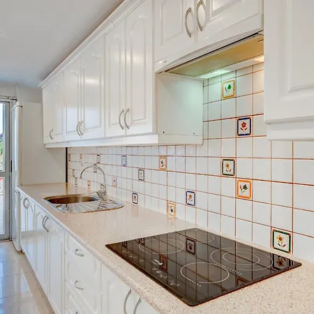 فيلة Bella 3-bedroom With Private Pool And Spacious Patio Overlooking Ocean *