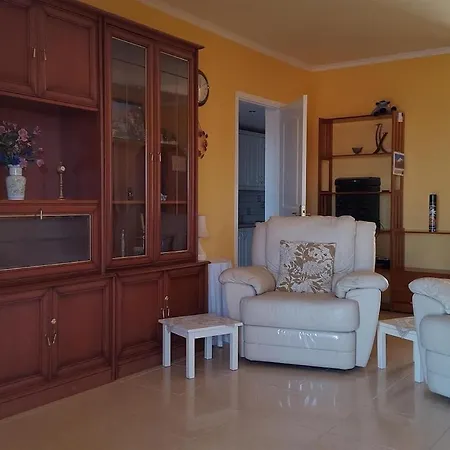 Bella 3-bedroom With Private Pool And Spacious Patio Overlooking Ocean Βίλα *