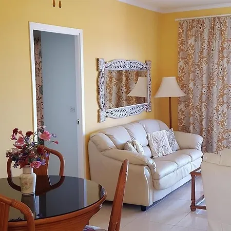Βίλα Bella 3-bedroom With Private Pool And Spacious Patio Overlooking Ocean